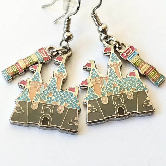Vintage Disney Cinderella Castle Charm Earrings Disneyland Sleeping Beauty - Picture 5 of 10